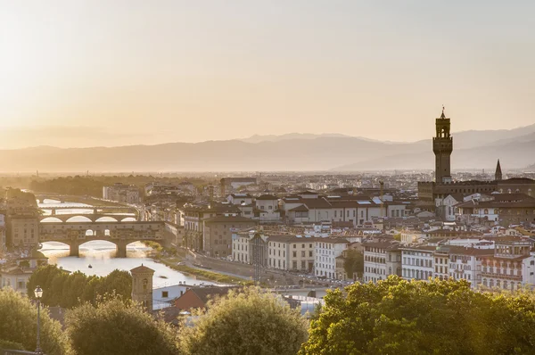 Florencie je viděno z piazzale michelangelo, Itálie — Stock fotografie
