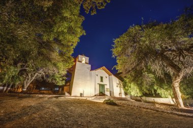 Santa rosa kerk in purmamarca, jujuy, Argentinië.