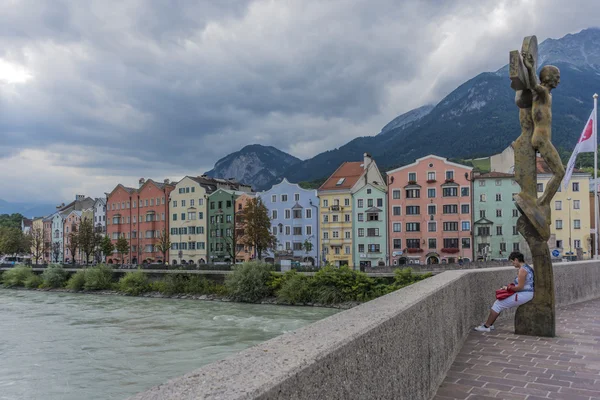 Bridge across the Inn in Innsbruck, Upper Austria. — Stock Photo, Image