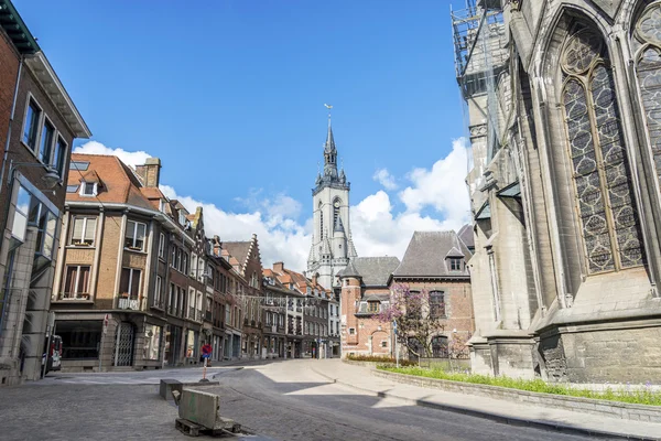 Zvonice (francouzsky: beffroi) z tournai, Belgie — Stock fotografie