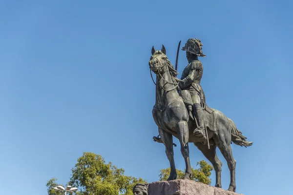 Статуя Сан-Мартина в Буэнос-Айресе, Аргентина . — стоковое фото