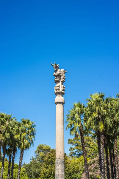 Colonna persiana a Buenos Aires, Argentina . — Foto Stock