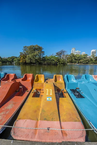 Boats on Palermo Woods in Buenos Aires, Argentina. — Stock Photo, Image