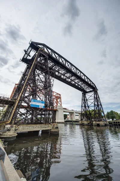 Avellaneda brücke in buenos aires, argentinien. — Stockfoto