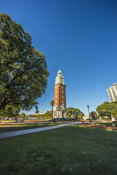 Monumentalna wieża w buenos aires, Argentyna — Zdjęcie stockowe