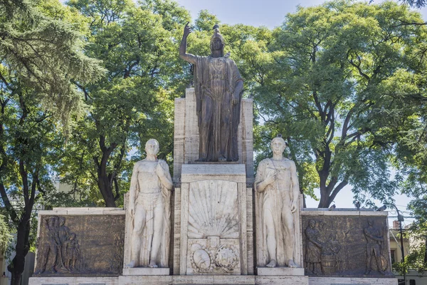 Italië plein (plaza italia) in mendoza, Argentinië. — Stockfoto