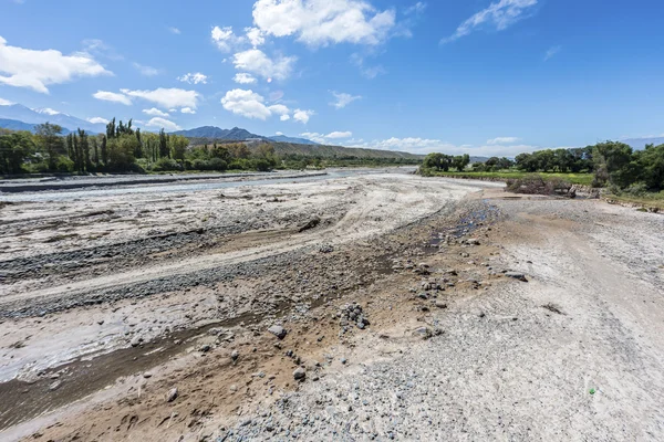 Fiume Calchaqui a Salta, Argentina settentrionale . — Foto Stock