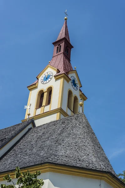 Saint agidius w igls, w pobliżu innsbruck, austria. — Zdjęcie stockowe