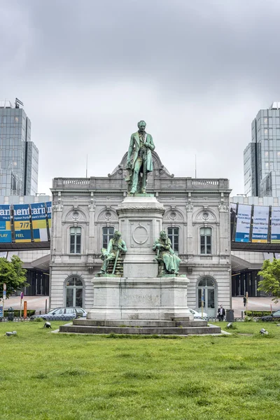 Het Luxemburgplein in Brussel, België. — Stockfoto