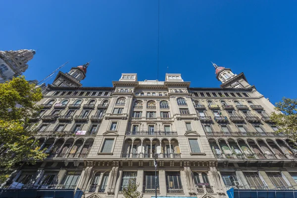 Immeuble Inmobiliaria à Buenos Aires, l'Argentine . — Photo