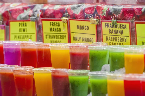 Boqueria-Markt in Barcelona, Spanien — Stockfoto