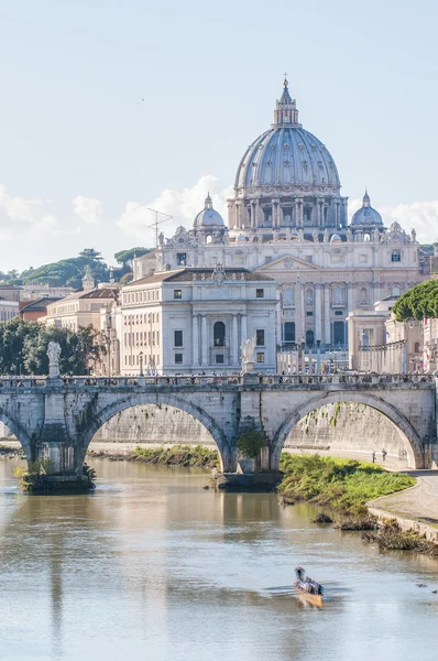 Ponte sant'angelo (bron av hadrian) i Rom, Italien, — Stockfoto