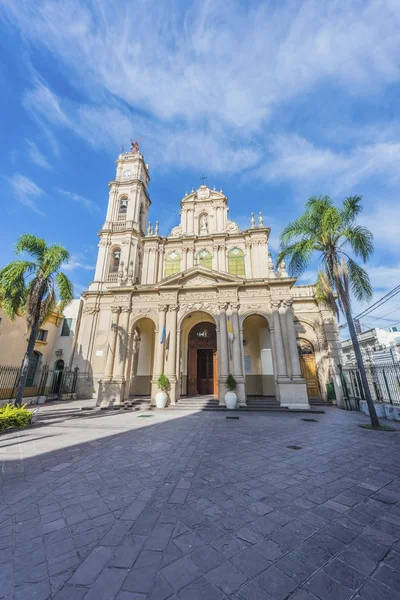 Iglesia san francisco de la ciudad de san salvador de jujujuy, argentina. — Stockfoto