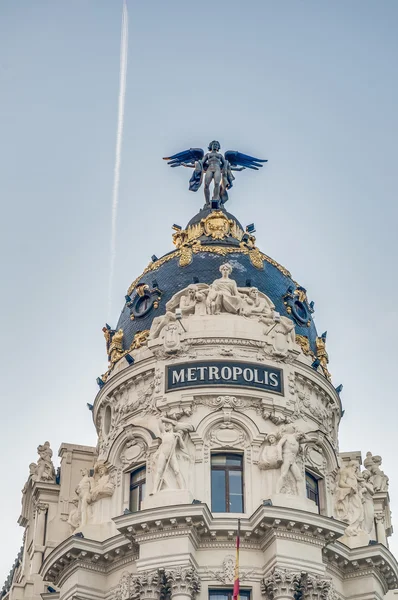 Metropolis byggnad i madrid, Spanien — Stockfoto