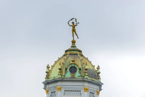 Guildhalls en Grand Place en Bruselas, Bélgica . —  Fotos de Stock