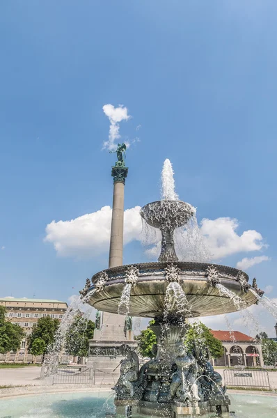 Fountain at Castle Square in Stuttgart, Germany — Stock Photo, Image