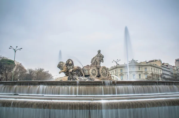 Cibeles-Brunnen bei Madrid, Spanien — Stockfoto