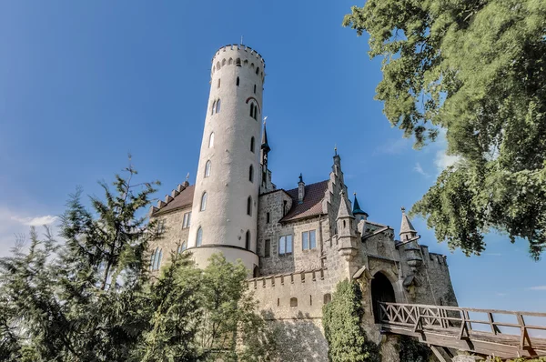 Lichtenstein hrad v Bádensko Württembersko, Německo — Stock fotografie