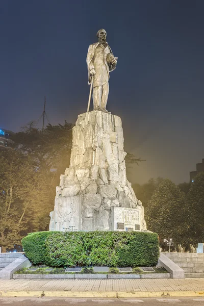 Памятник Сан-Мартину в Мар-дель-Плата — стоковое фото