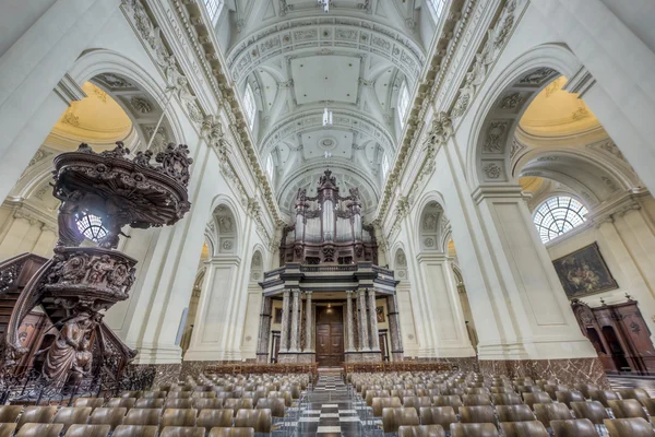 St aubin's kathedraal, in namur, België. — Stockfoto