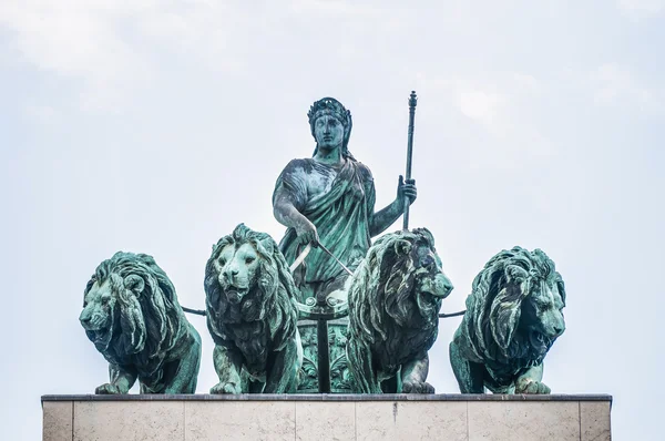 Siegestor, łuk triumfalny w Monachium, Niemcy — Zdjęcie stockowe