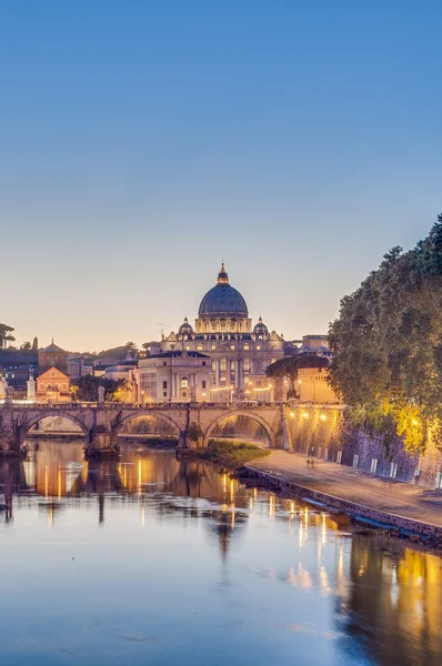 Ponte Sant 'Angelo (Ponte de Adriano) em Roma, Itália , — Fotografia de Stock