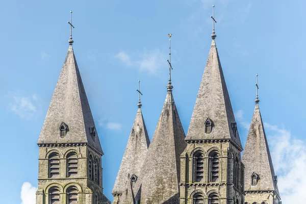 Kathedraal van onze dame van Doornik in België — Stockfoto