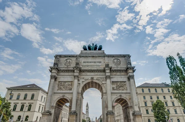 Siegestor, el arco triunfal en Munich, Alemania —  Fotos de Stock