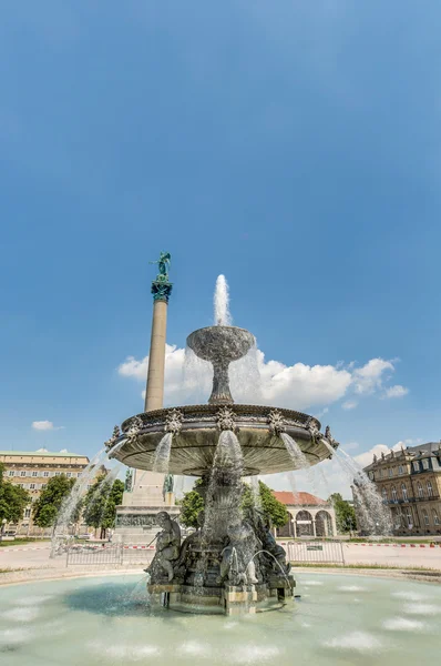 Fountain at Castle Square in Stuttgart, Germany — Stock Photo, Image