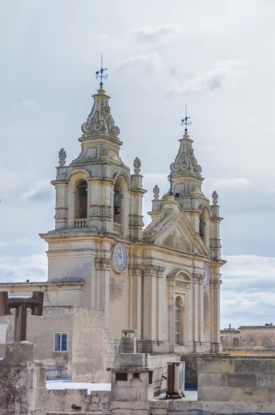 Saint paul katedrála v Mdině, malta — Stock fotografie