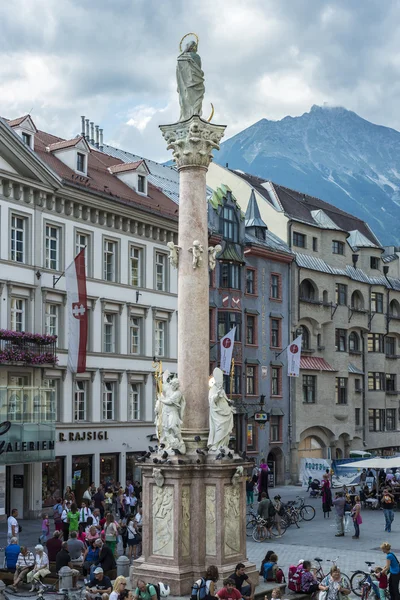 Coluna Santa Ana em Innsbruck, Áustria . — Fotografia de Stock