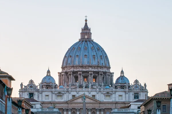 Basílica de São Pedro na Cidade do Vaticano, Itália — Fotografia de Stock