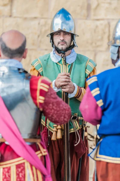 W paradzie guardia w st. jonh cavalier w birgu, malta. — Zdjęcie stockowe