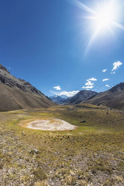 Aconcagua, en las montañas de los Andes en Mendoza, Argentina . — Foto de Stock