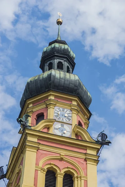 Svatého Vavřince a stephen v Innsbrucku. — Stock fotografie