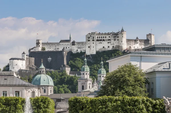 Castillo de Hohensalzburg (Festung Hohensalzburg) en Salzburgo, Austri —  Fotos de Stock