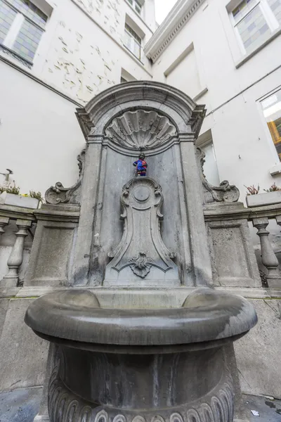 Manneken pis in brussels, Belgien. — Stockfoto