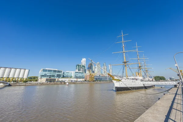 Dzielnica Puerto Madero w Buenos Aires, Argentyna. — Zdjęcie stockowe