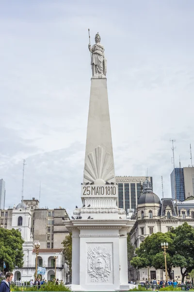 Piramide de mayo w buenos aires, Argentyna. — Zdjęcie stockowe