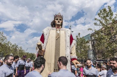 cercavila performans vilafranca del penedes festa büyük içinde 