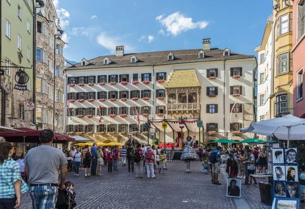 O telhado dourado em Innsbruck, Áustria . — Fotografia de Stock