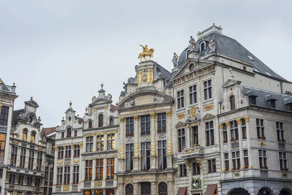 Hallen op de grote markt in Brussel, België. — Stockfoto