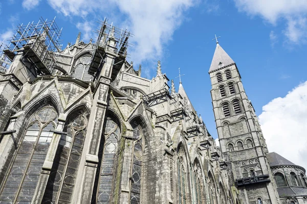 Kathedraal van onze dame van Doornik in België — Stockfoto