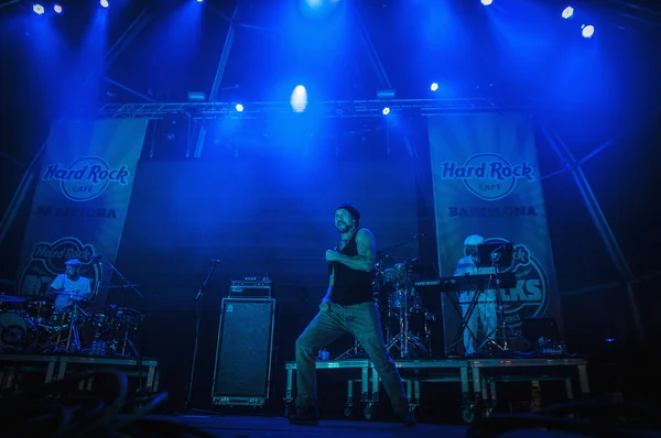 Amelie provádí na "hard rocku skály la merce" koncertu v rámci — Stock fotografie