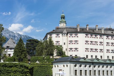 Ambras Kalesi yakınındaki Innsbruck, Avusturya.