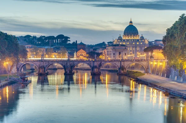 Ponte sant'angelo (most Hadriana) w Rzym, Włochy, — Zdjęcie stockowe