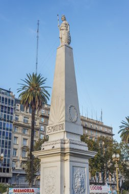 piramide de mayo buenos aires, Arjantin.