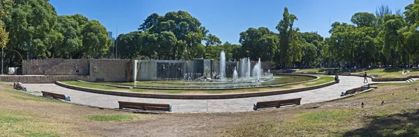 Plac Niepodległości w mieście mendoza, Argentyna — Zdjęcie stockowe