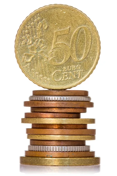 수직으로 겹쳐 쌓인된 동전 — 스톡 사진