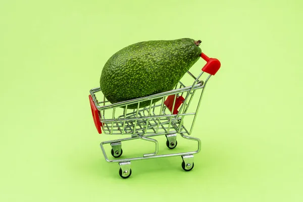 Avocado Shopping Grocery Cart Shopping Supermarket Fresh Vegetables Fruits — Stock Photo, Image